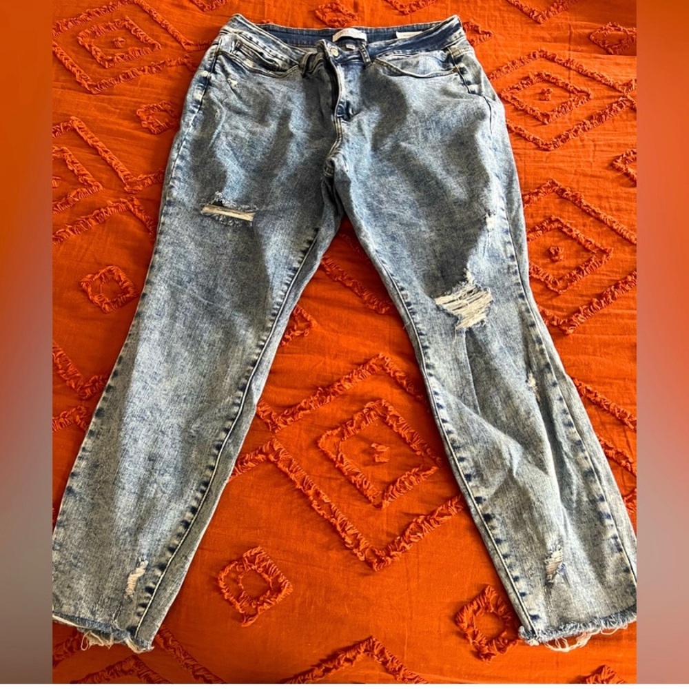 Judy Blue Acid Wash Jeans!